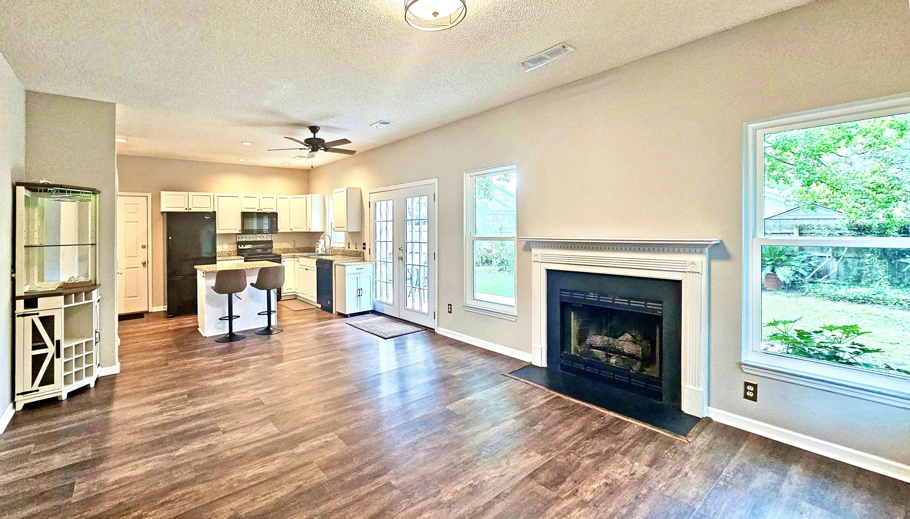 94 Blairmore Drive – photo 2