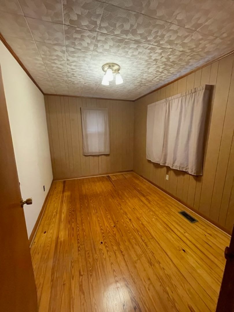 MOVE IN READY! – photo 5