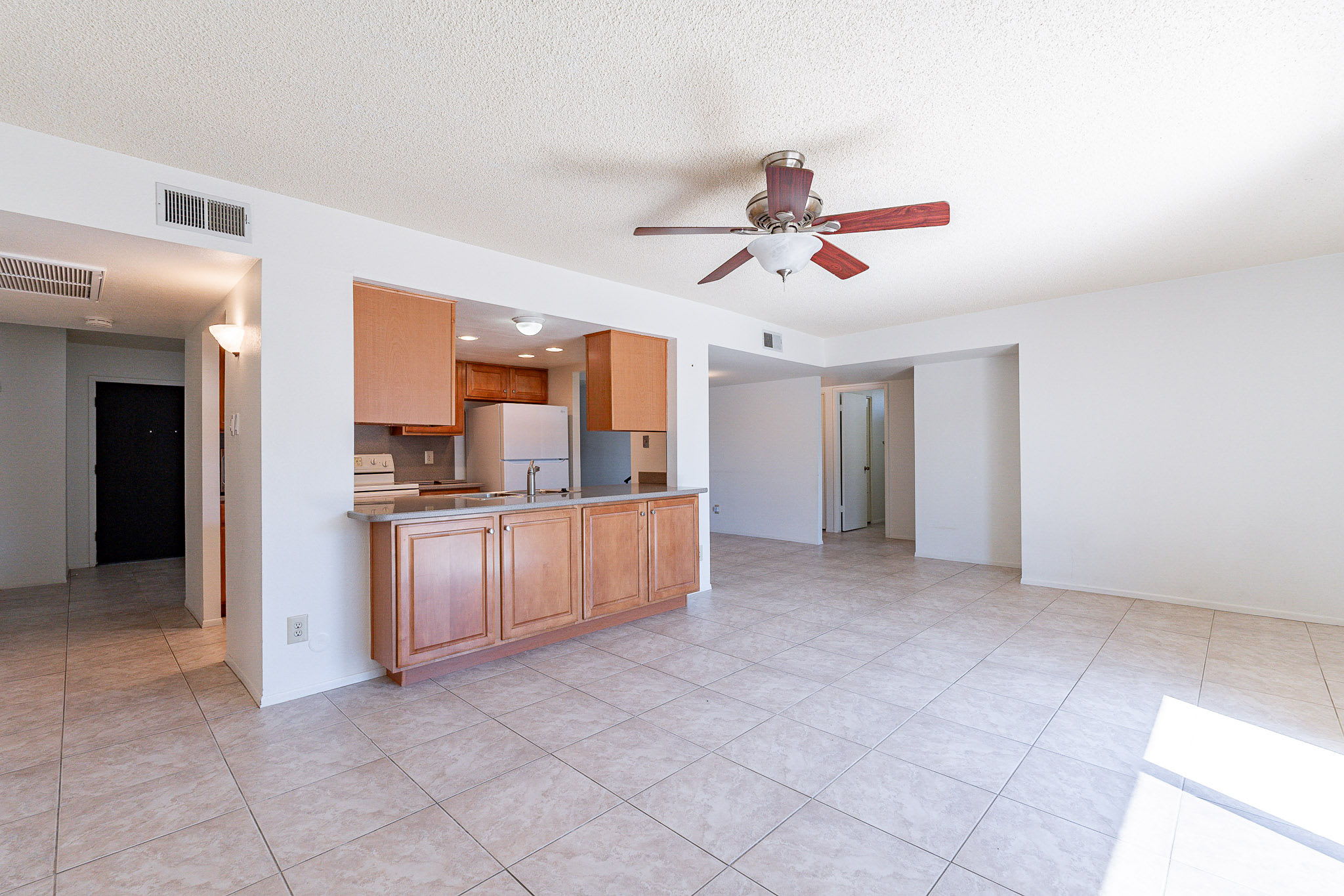 6413 South College Avenue – photo 3