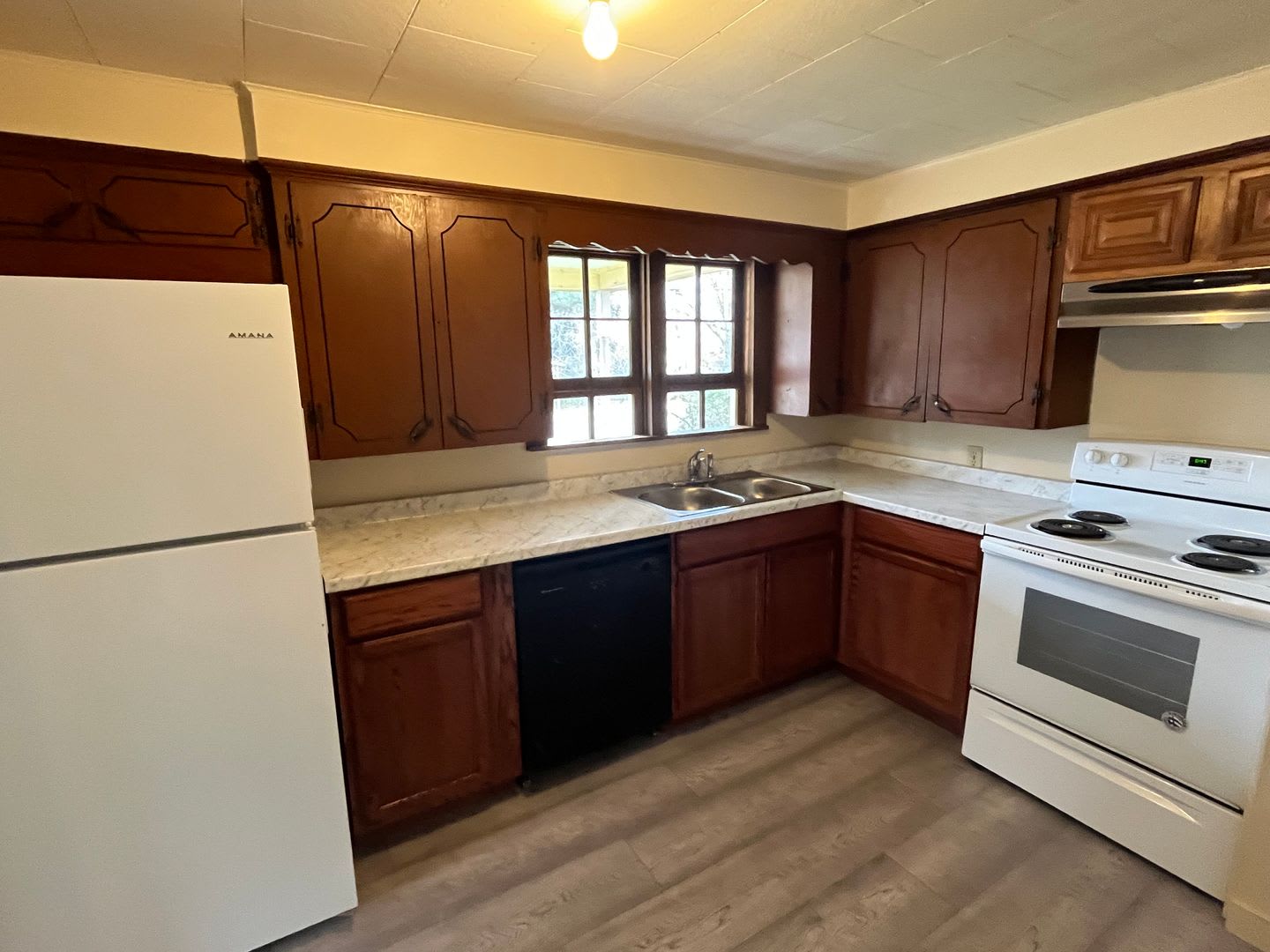 302 S Elizabeth Street – photo 4