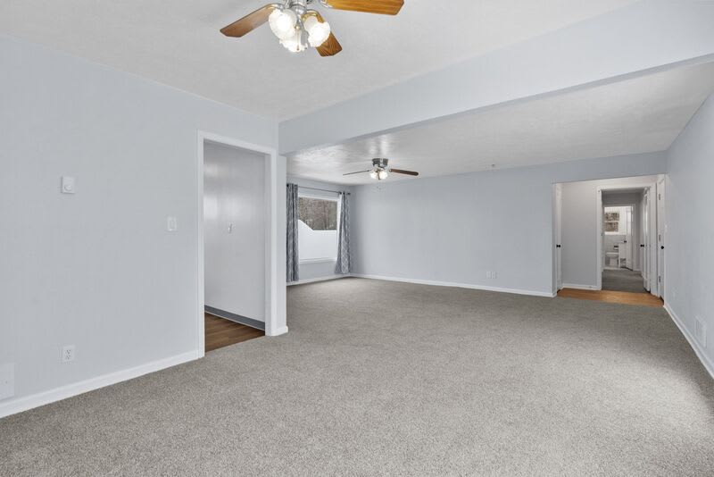 109 West 3rd Street – photo 5
