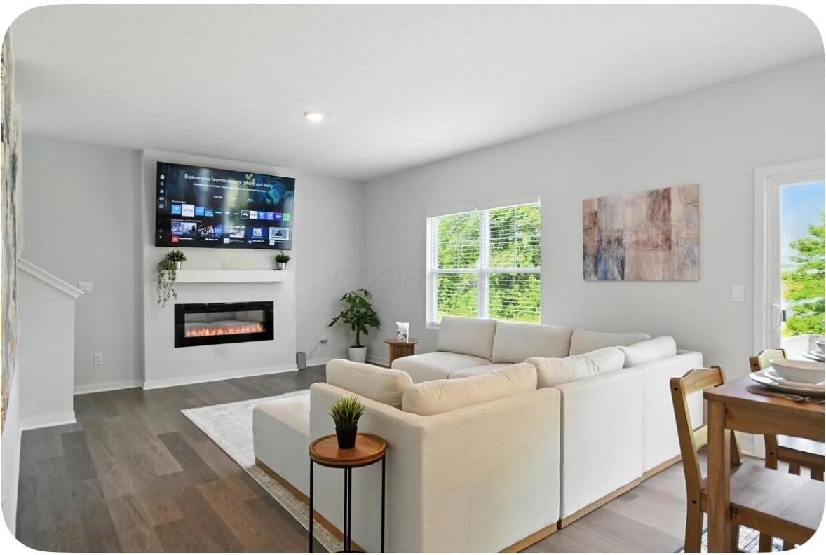 2731 Bellgrove Place – photo 5