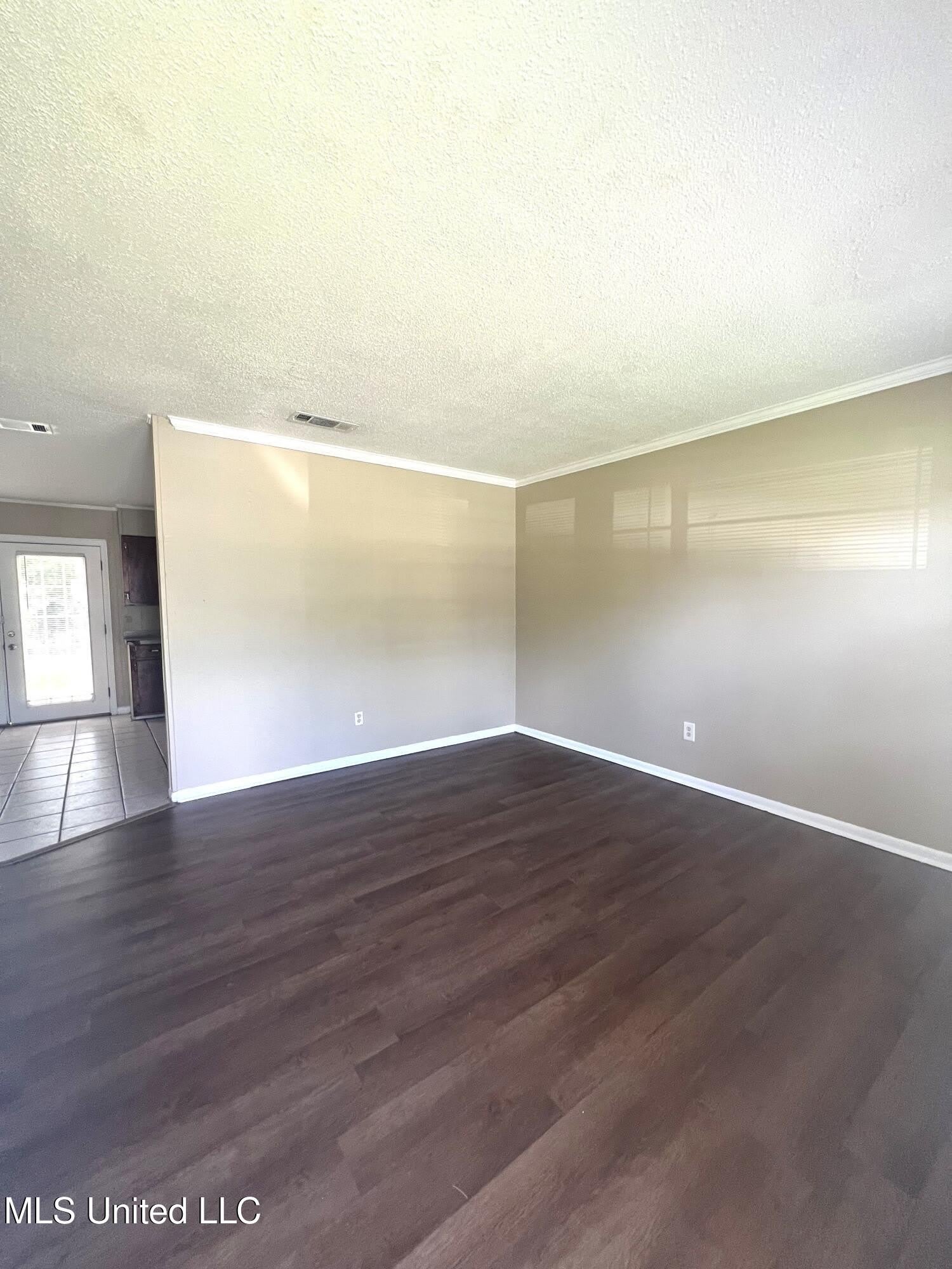 104 Michael Court – photo 3