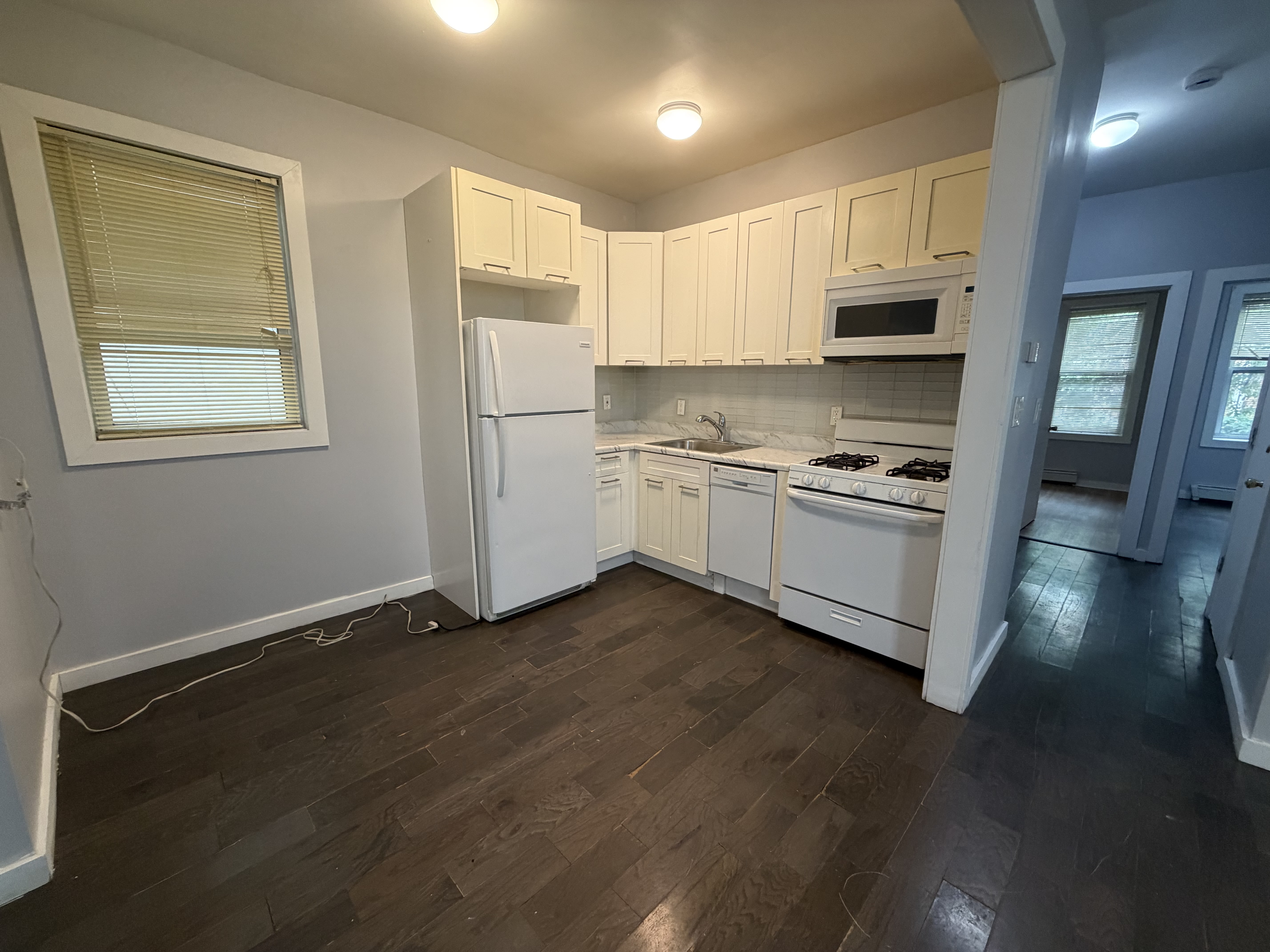 29 Bartholdi Ave – photo 1
