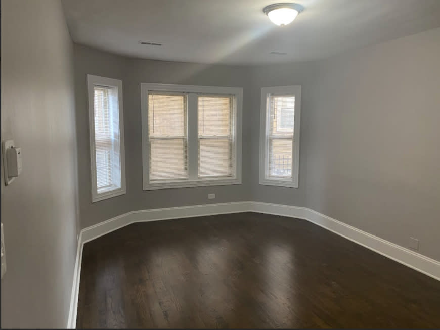 8216 South Ingleside Ave – photo 3