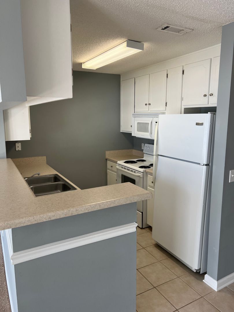 Available NOW- 238 Wakefield Way – photo 3
