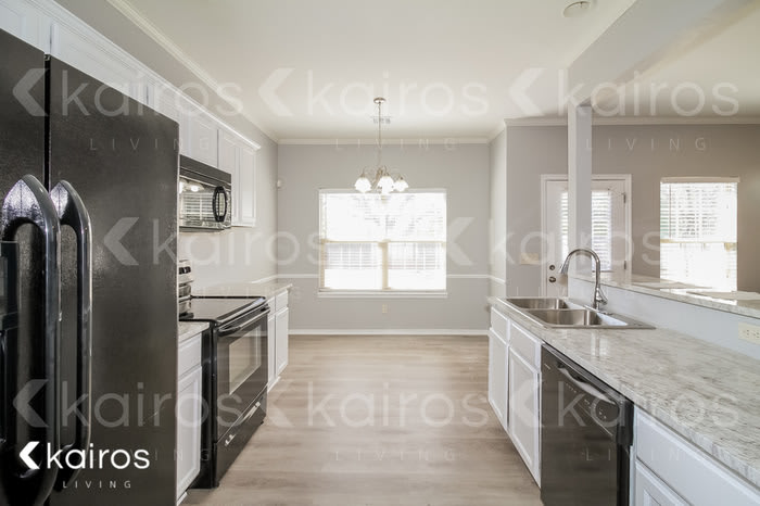 4209 Notting Hill Drive – photo 5