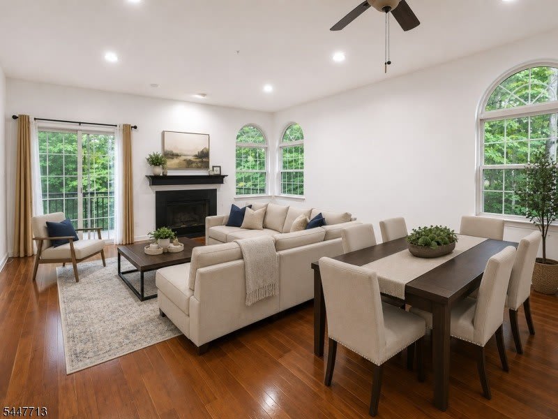 1104 Oakcroft Ln – photo 2