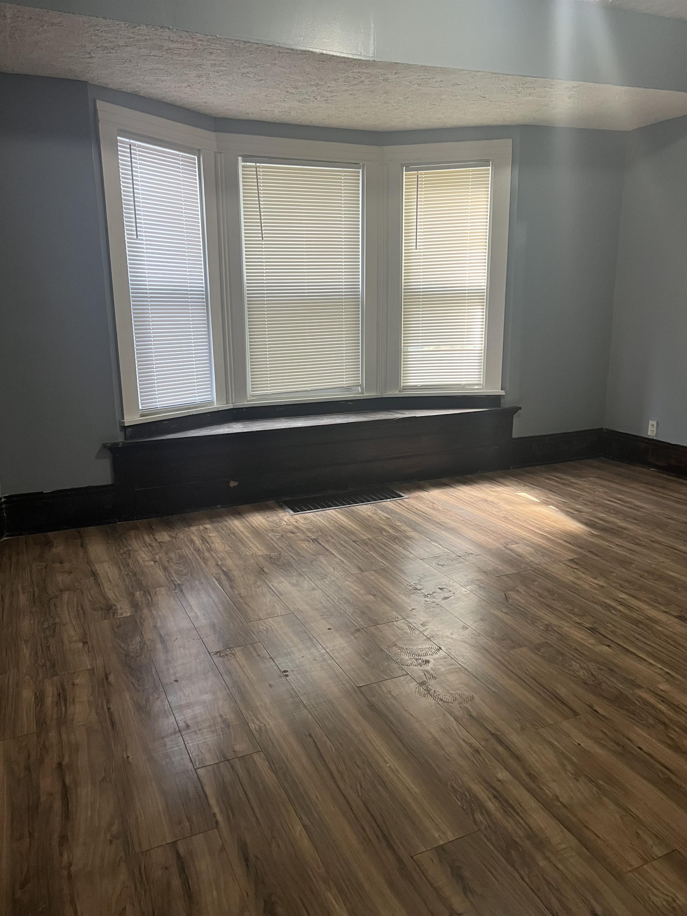 119 Hobart St. #1 – photo 2