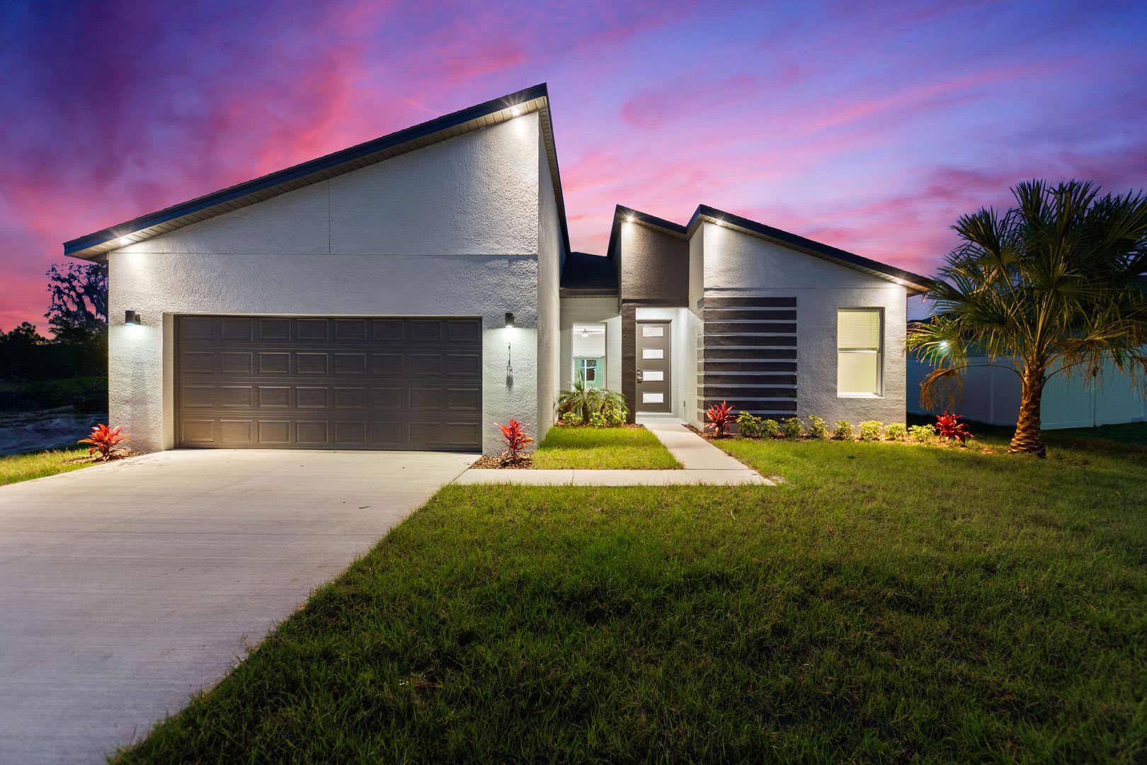 Modern, Energy-Efficient Home with All the Upgrades – photo 1