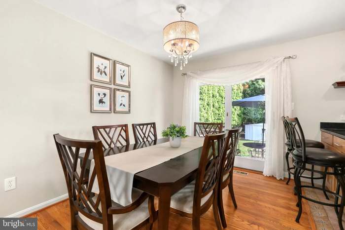 322 Woonsockett Lane – photo 5