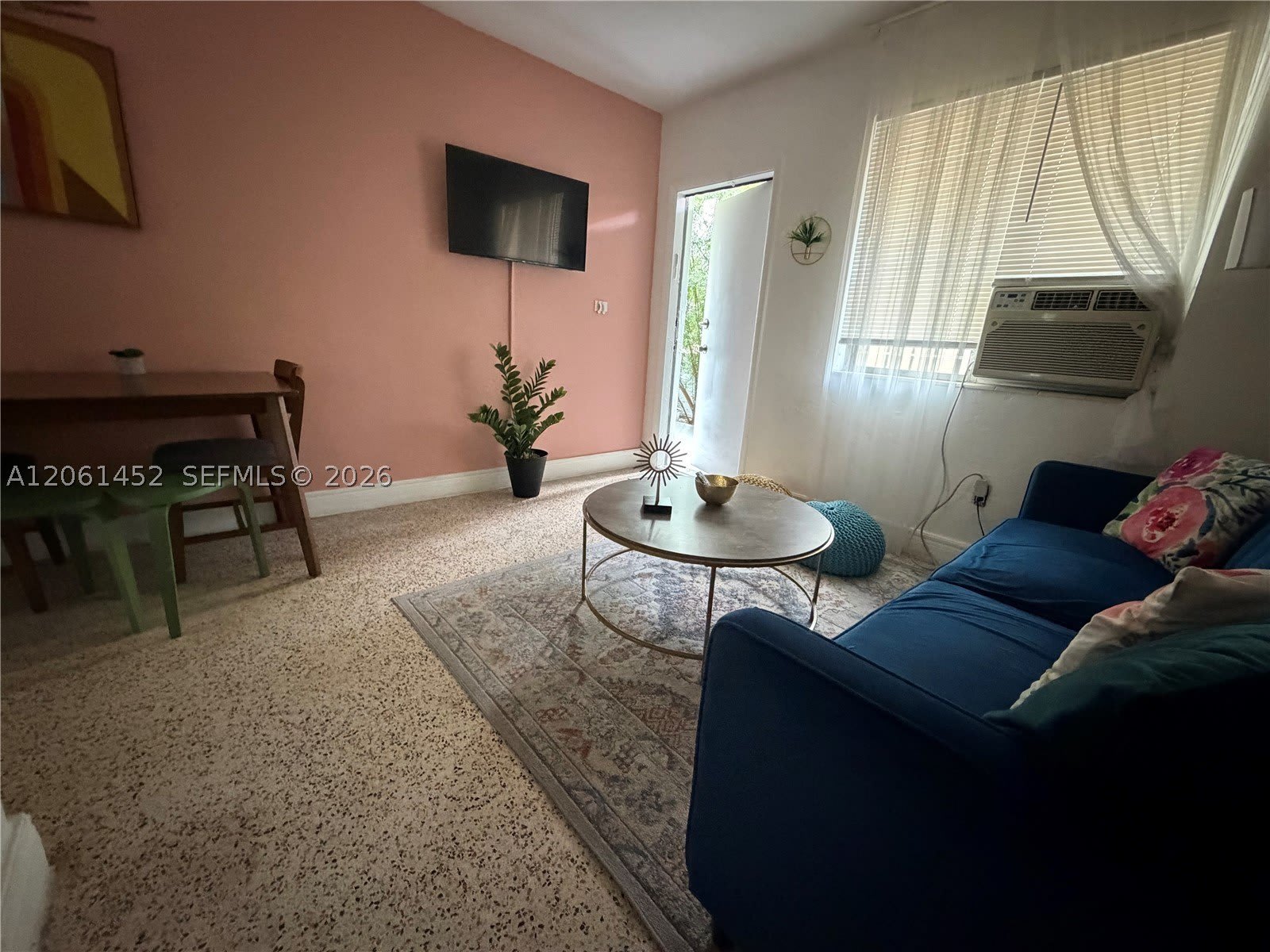 461 Sw 6Th St – photo 1