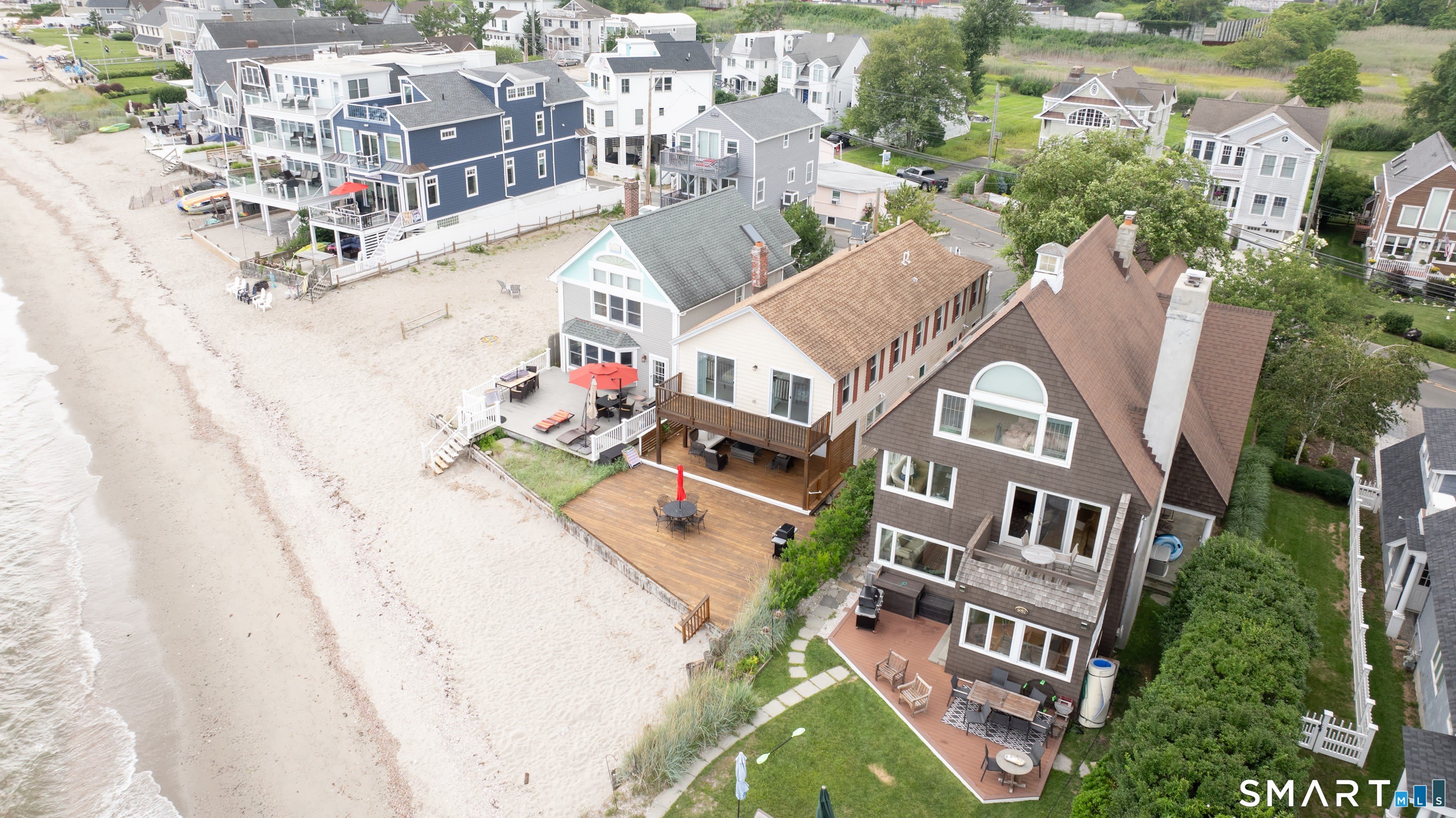 989 Fairfield Beach Road – photo 3