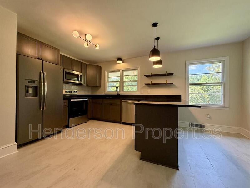 6432 Woodland Cr – photo 2