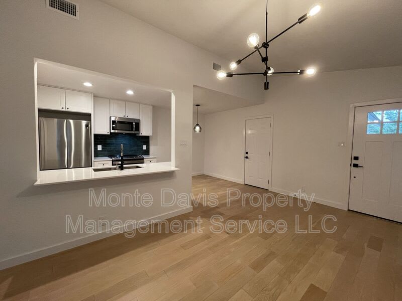 9908 Brasher Dr – photo 4