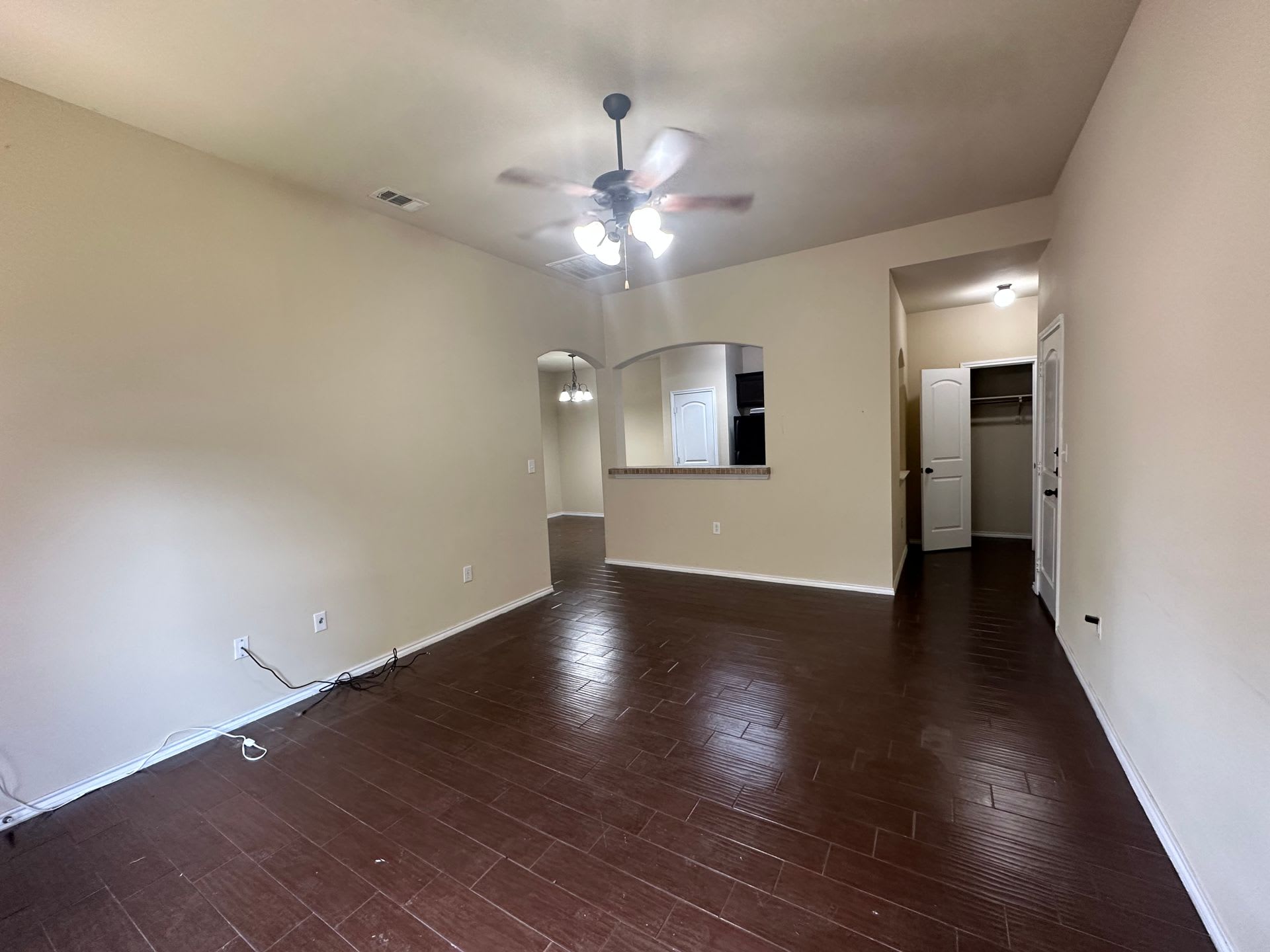 Townhome for rent – photo 3