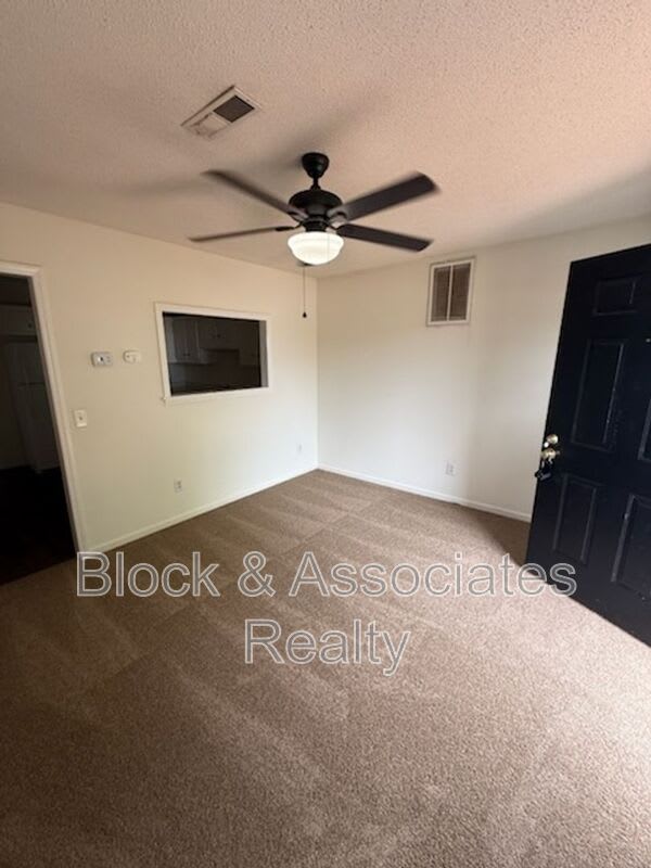 120 W Presnell St – photo 2