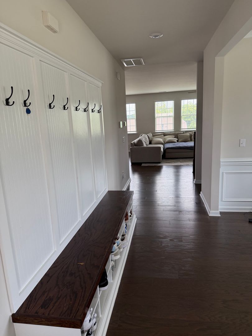 5 bed, 3.5 bathroom in Huntersville – photo 2