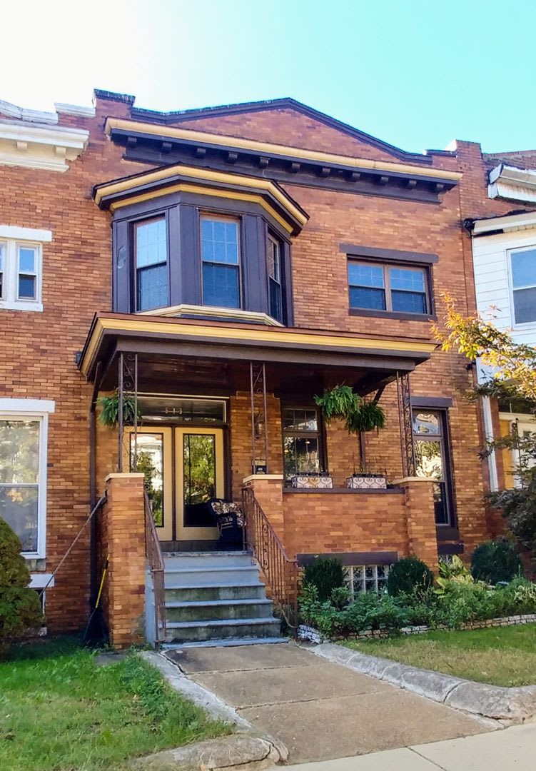 Beautiful & Spacious 3 Br 2 Ba Townhome in Reservoir Hill – photo 1