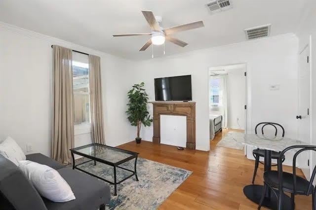 6125 General Haig Street – photo 3