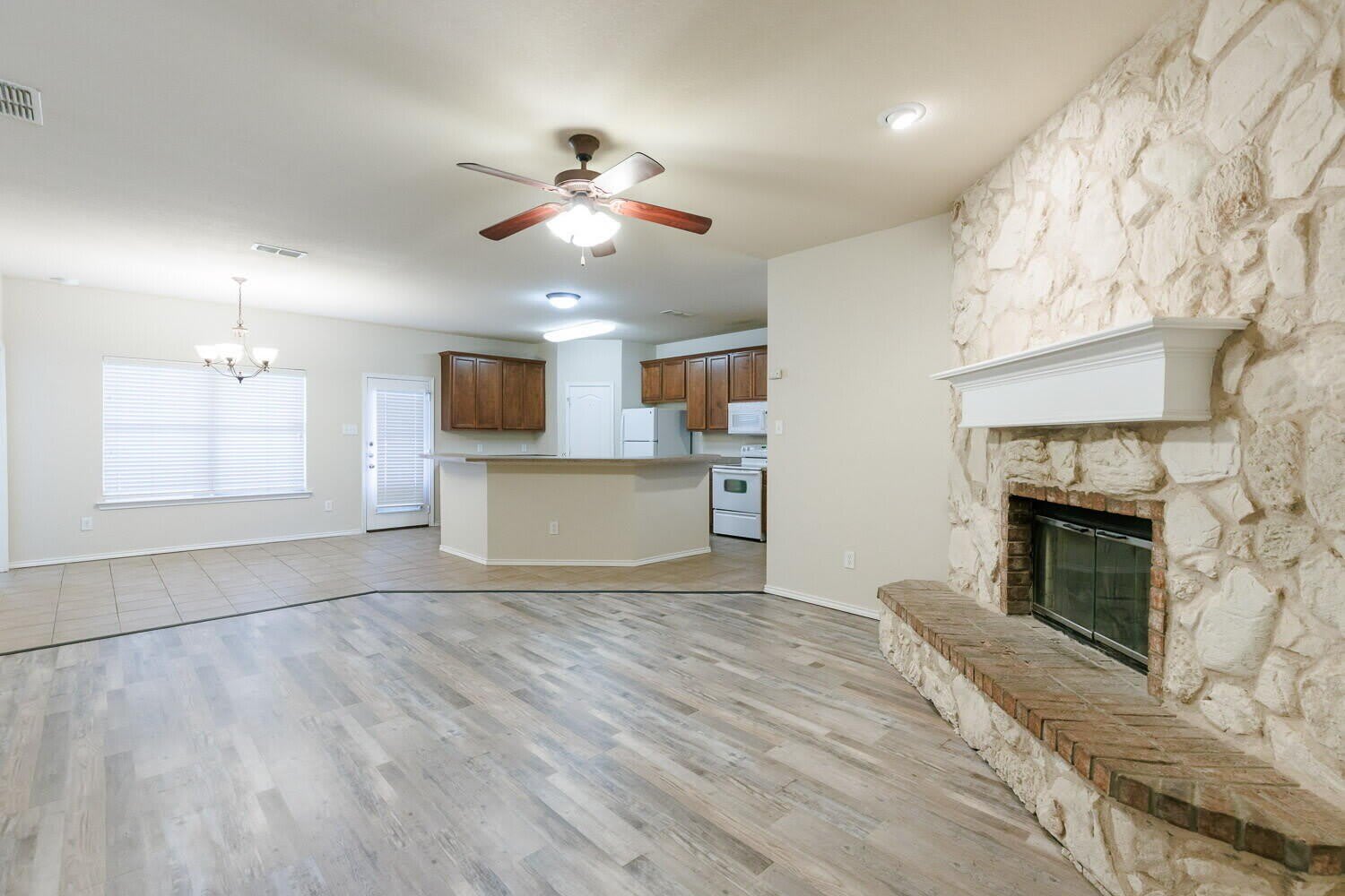 2616 111th Street – photo 3