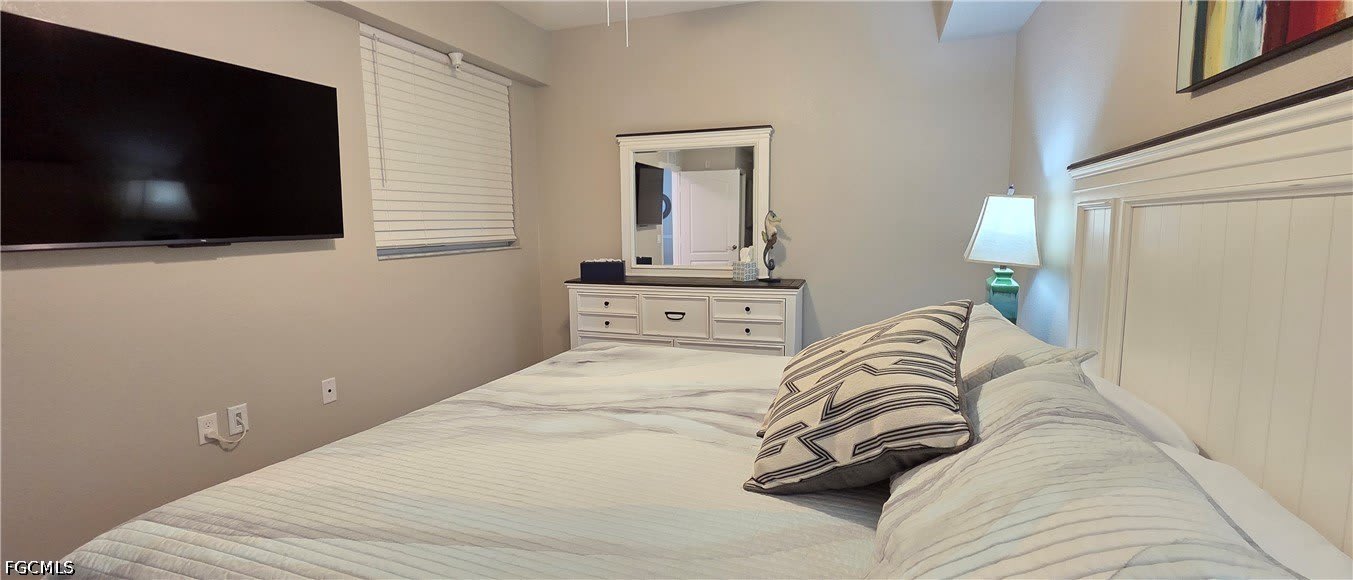 16635 Lake Circle Drive – photo 3