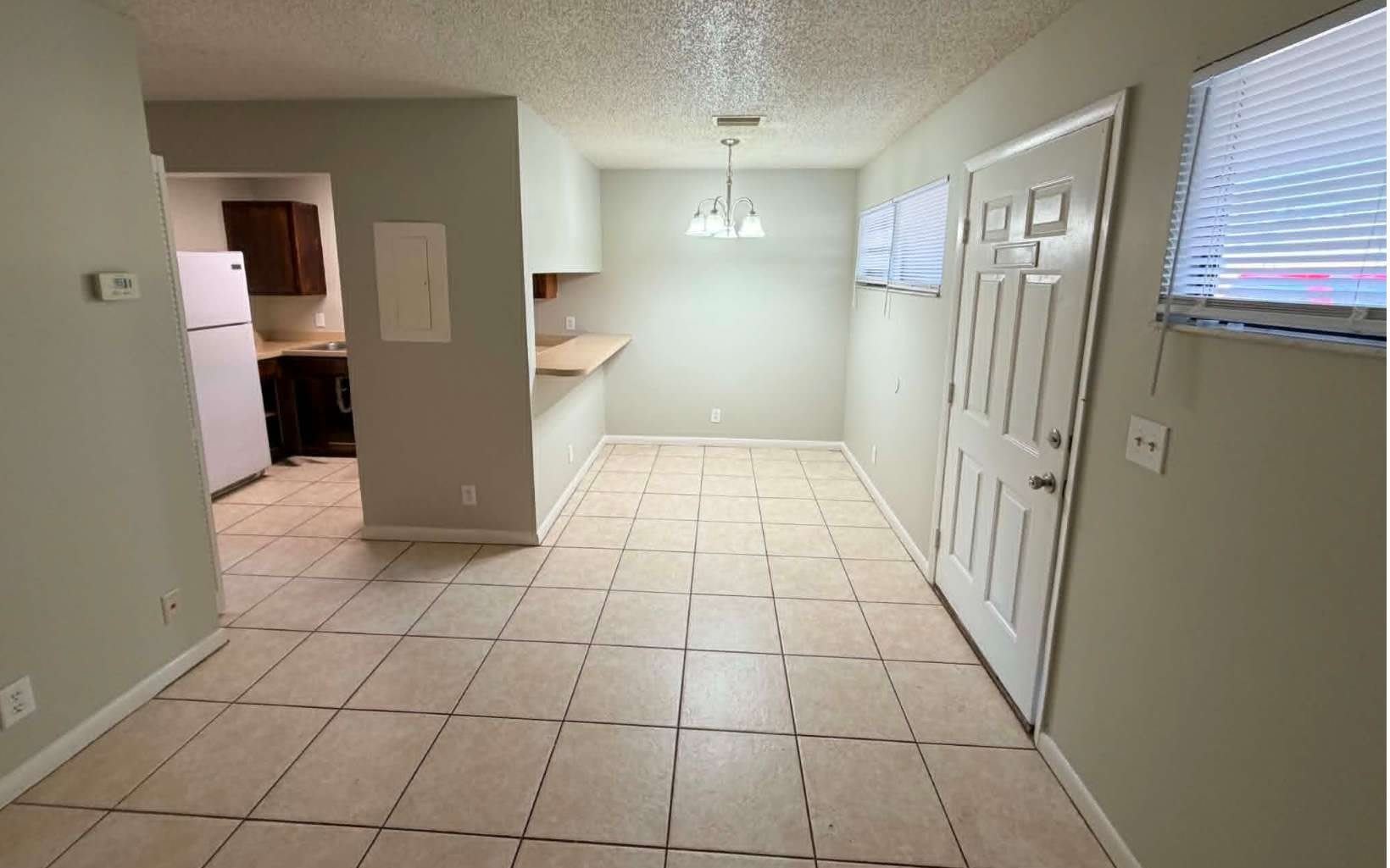 3858 NW HUNTSBORO APT 102 – photo 2