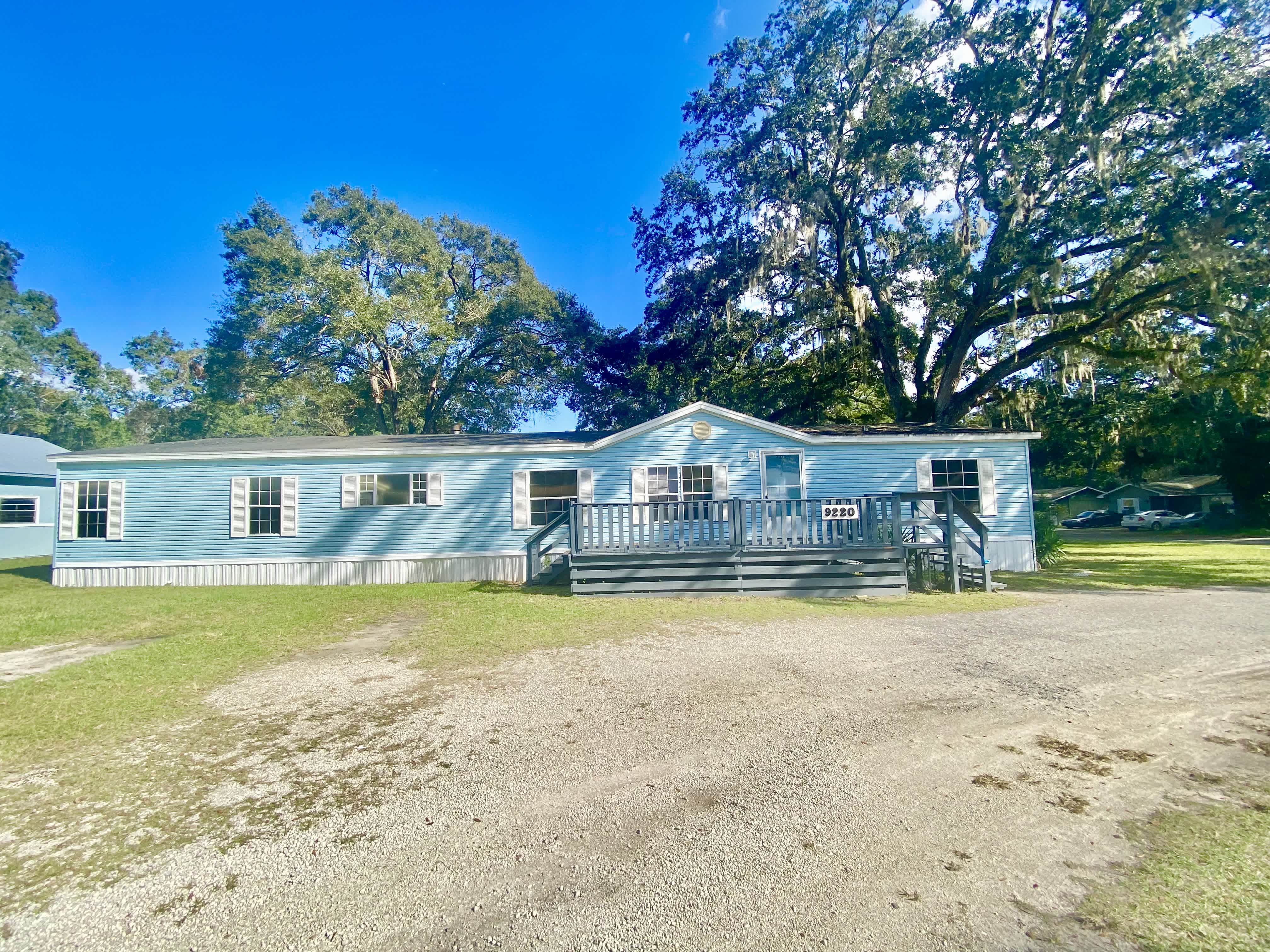9220 Dan Lynn St – photo 1