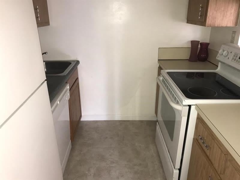 5825 Washington Street – photo 3