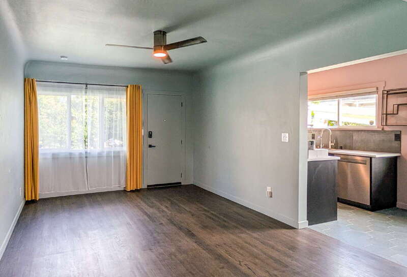 2218 Hoyt Avenue – photo 4