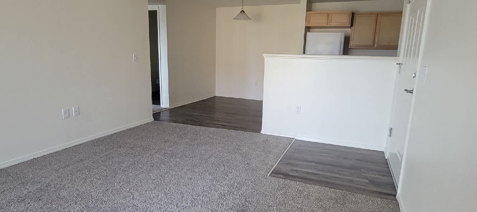 Larkspur Village Apartments – photo 4