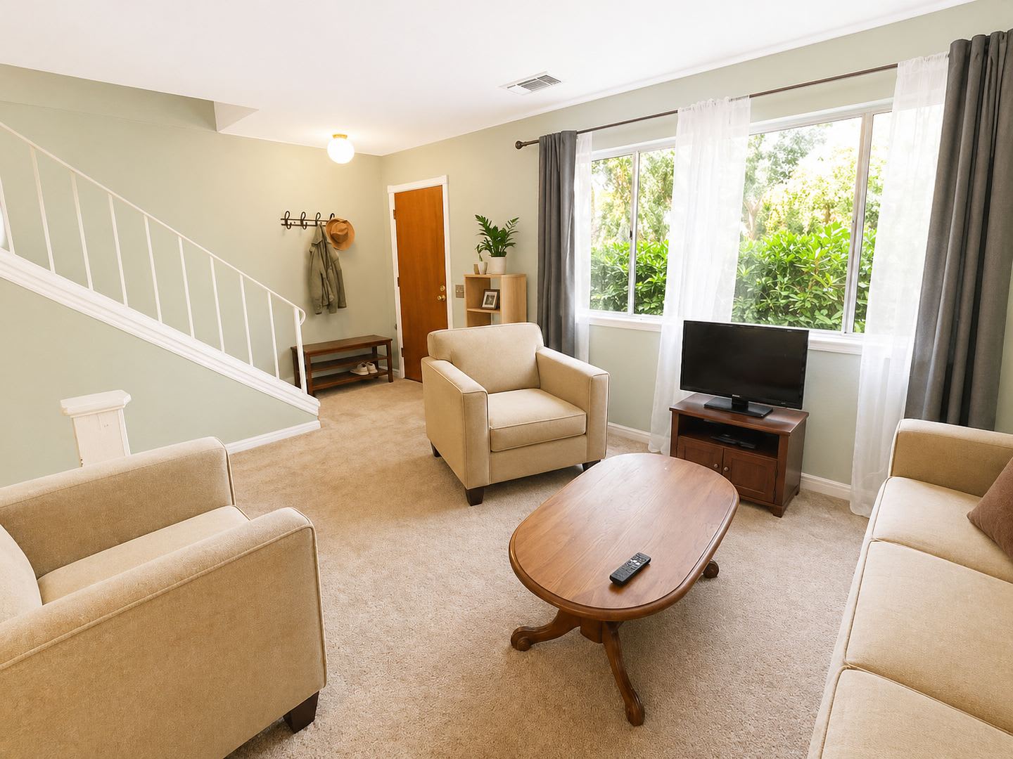 Step Into A Beautifully Refreshed 3 Bedroom 1 5 Bath Condo That Blends Comfort Style And Unbeatable Convenience – photo 4
