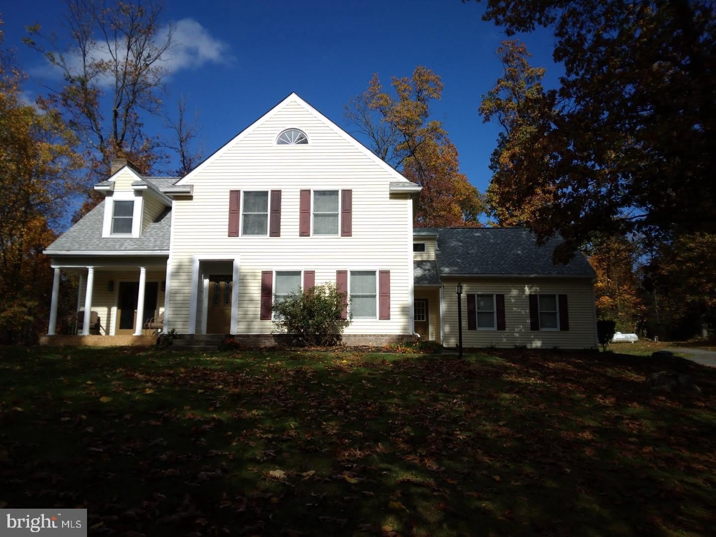241 OAK HILL Drive – photo 2