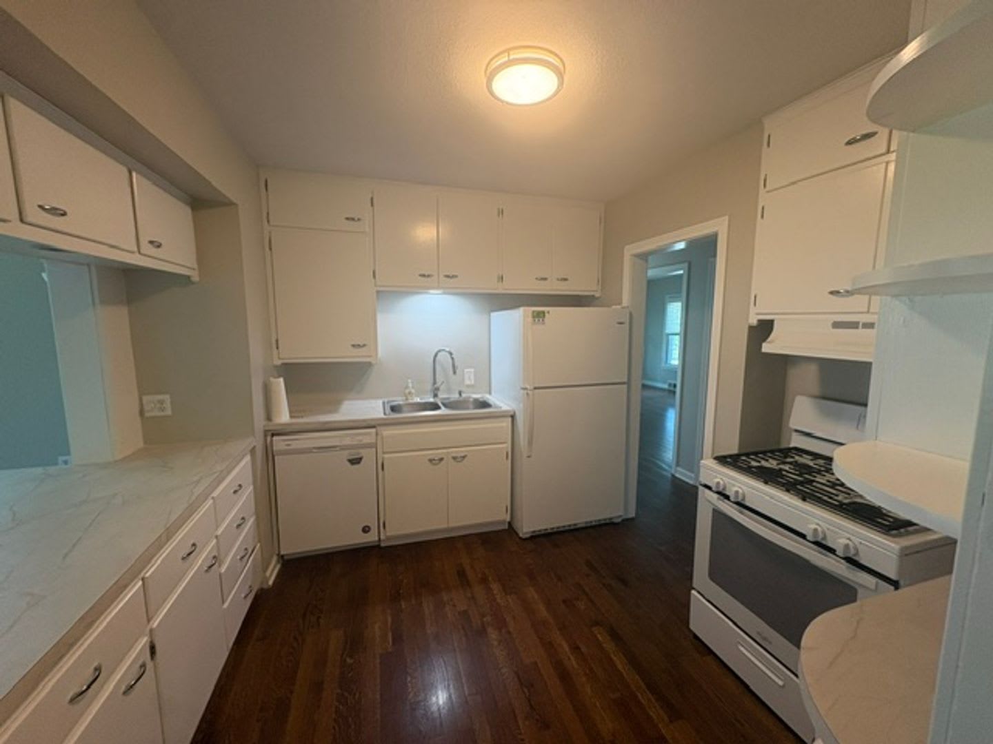 Charming 3 Bedroom And 1 Bath Pleasant Hill Home With Garage Carport Fenced Yard – photo 4