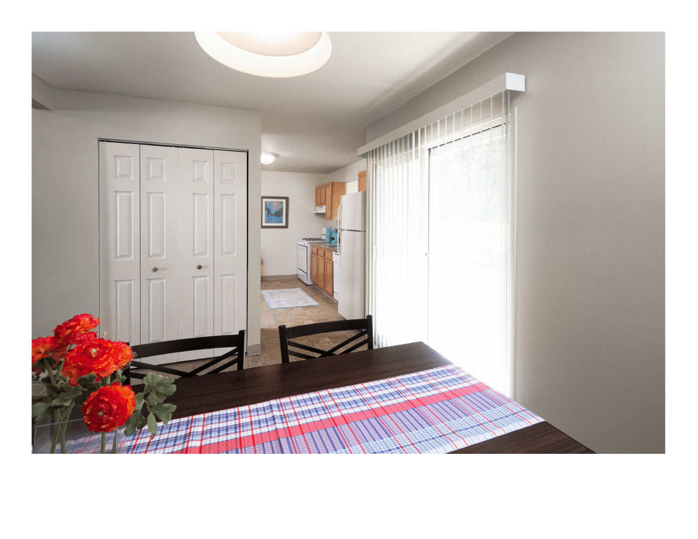 Windsor Crossing Apartments – photo 2