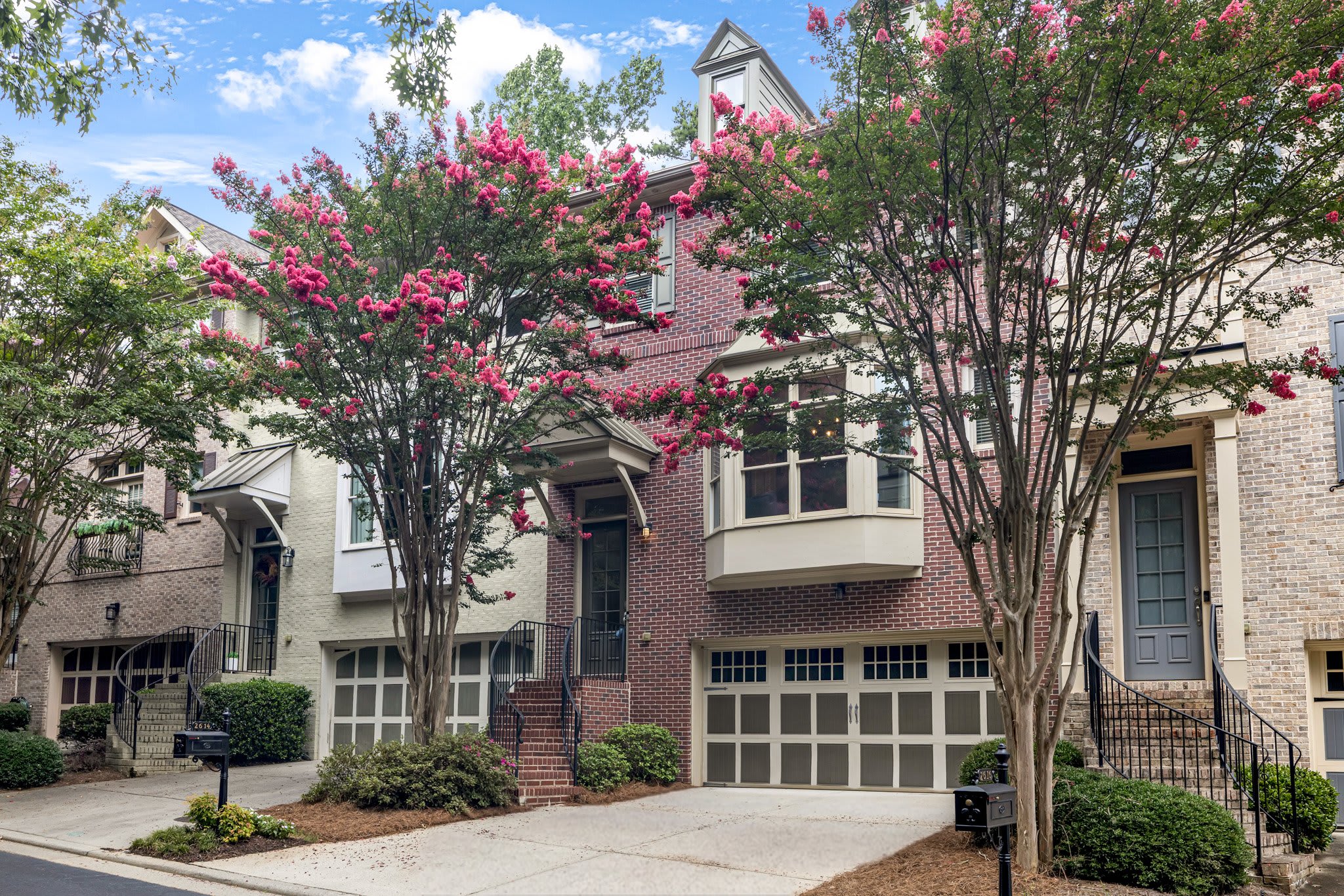 2614 Long Pointe – photo 2
