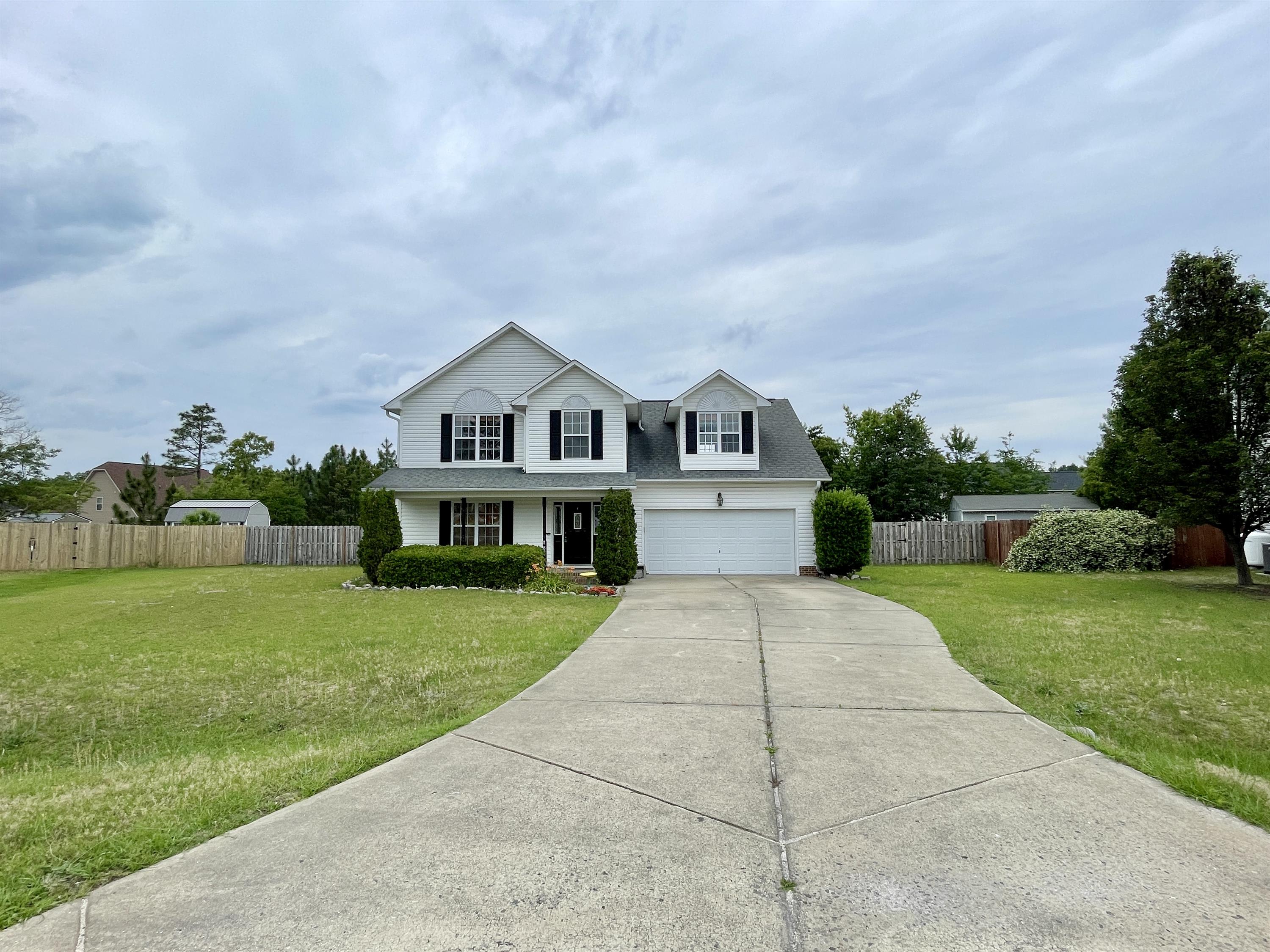 82 Essex Court West – photo 2