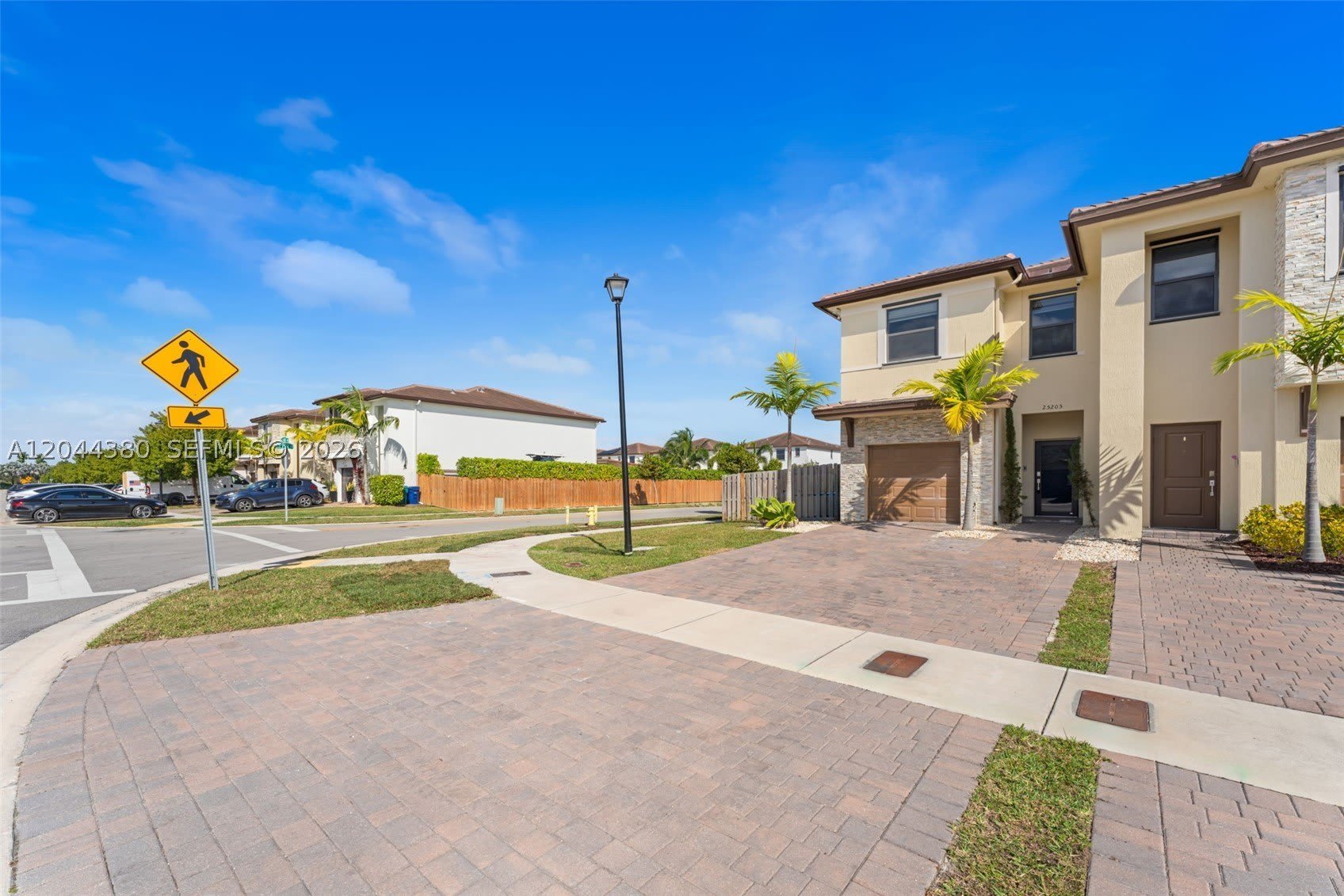 25205 SW 108th Ave – photo 2