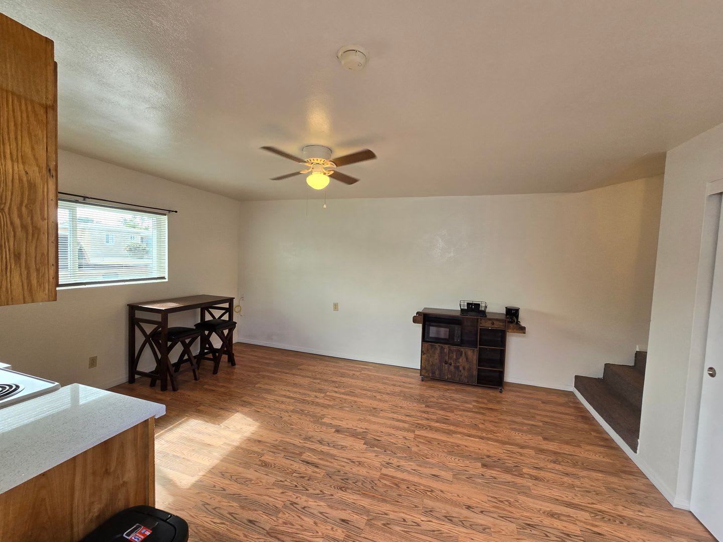 Amazing Studio Only Minutes from J st Marina – photo 4