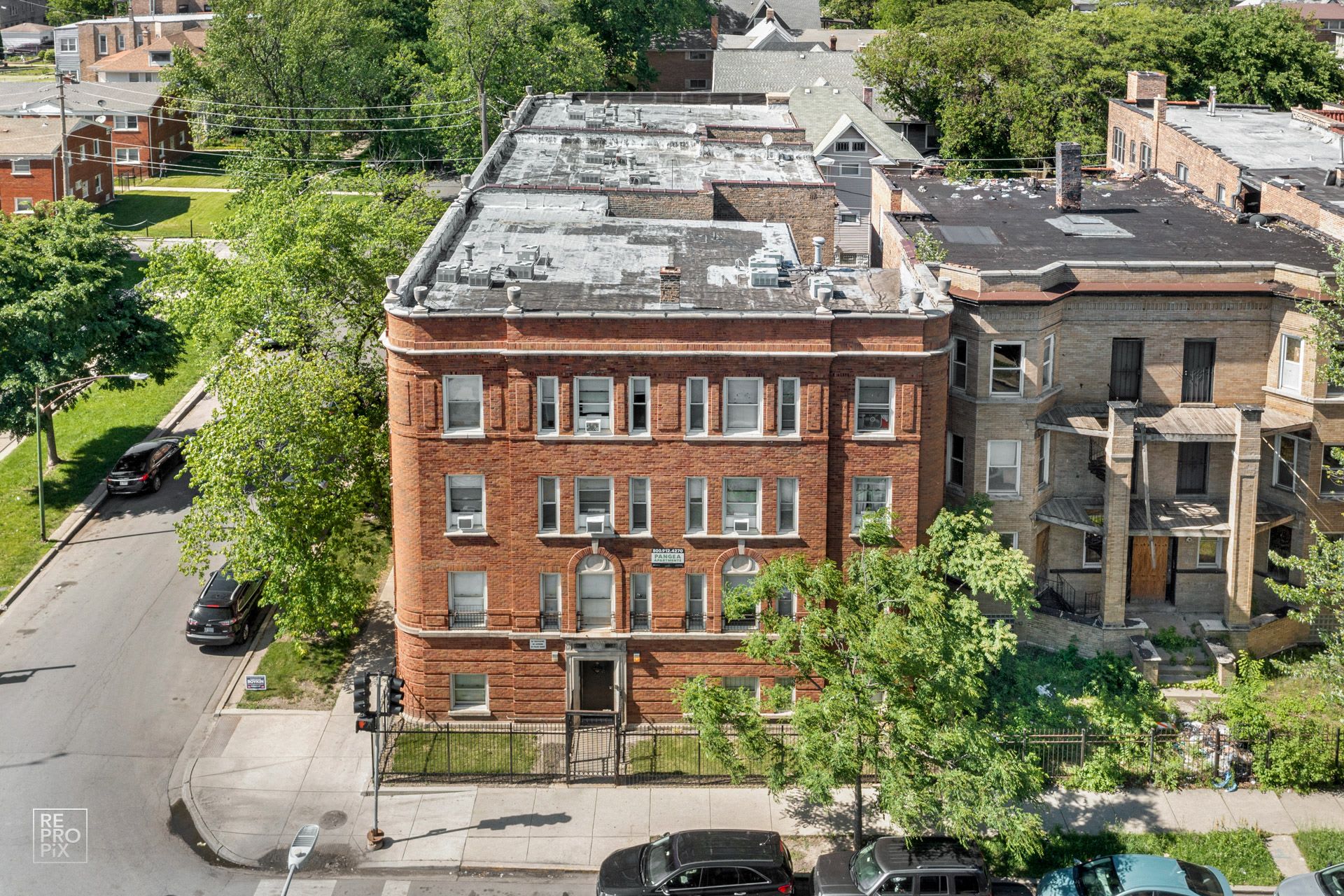 5732 W Washington – photo 3