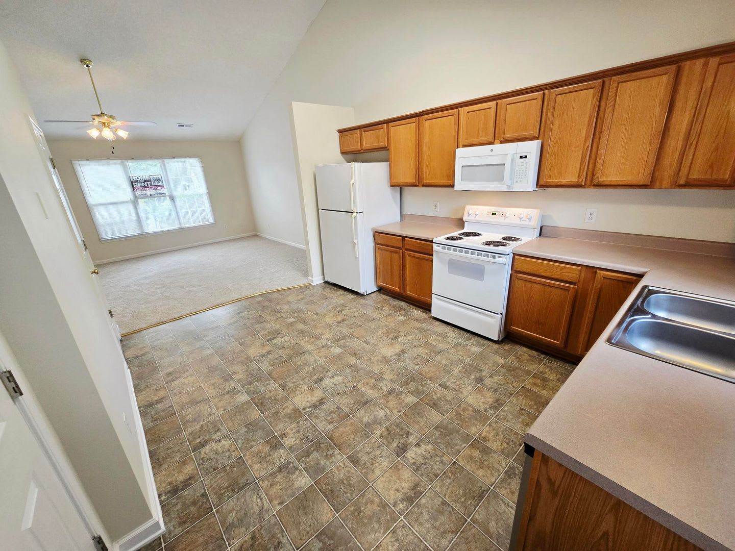 Newly Updated 2 Bed / 2 Bath Unit with Vaulted Ceilings – 3263 Alamance Rd #1 – photo 5