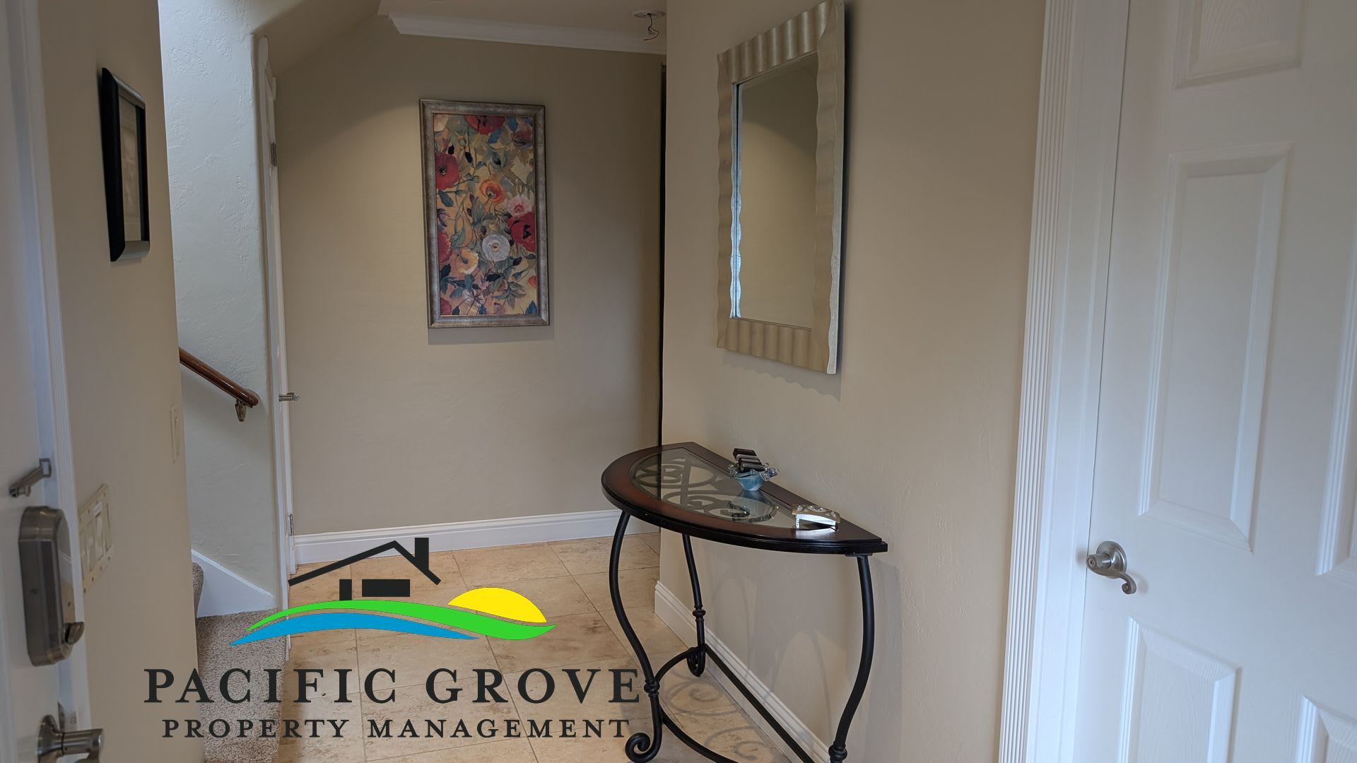Family Living with Coastal Views – photo 3