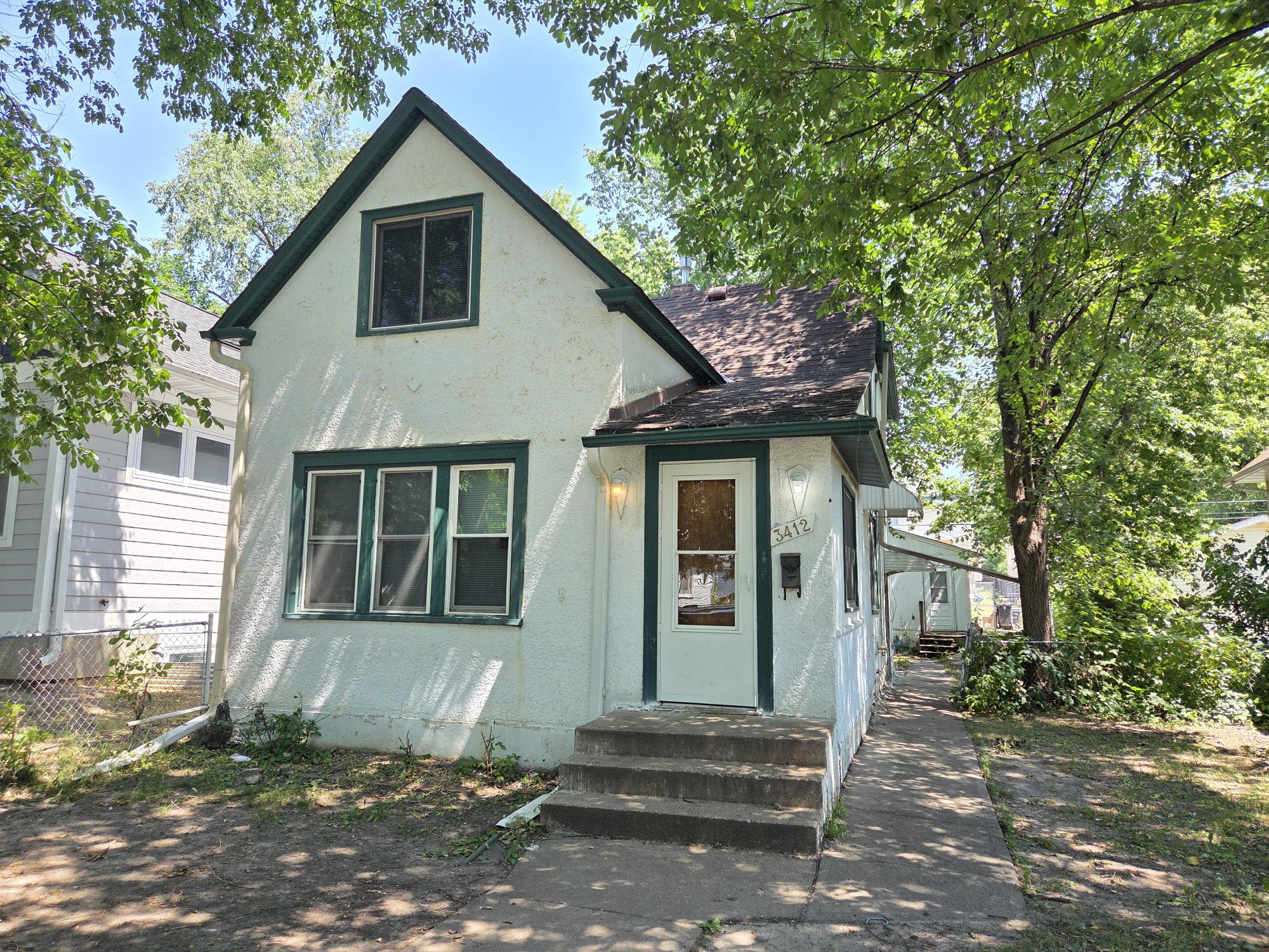 3412 Girard Avenue North – photo 1