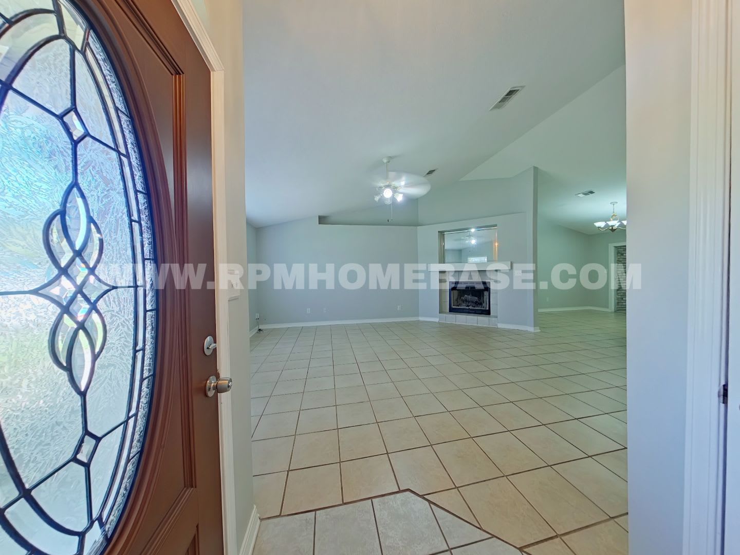 Spacious 4 Bedroom Home With Florida Room In Perdido Key – photo 2
