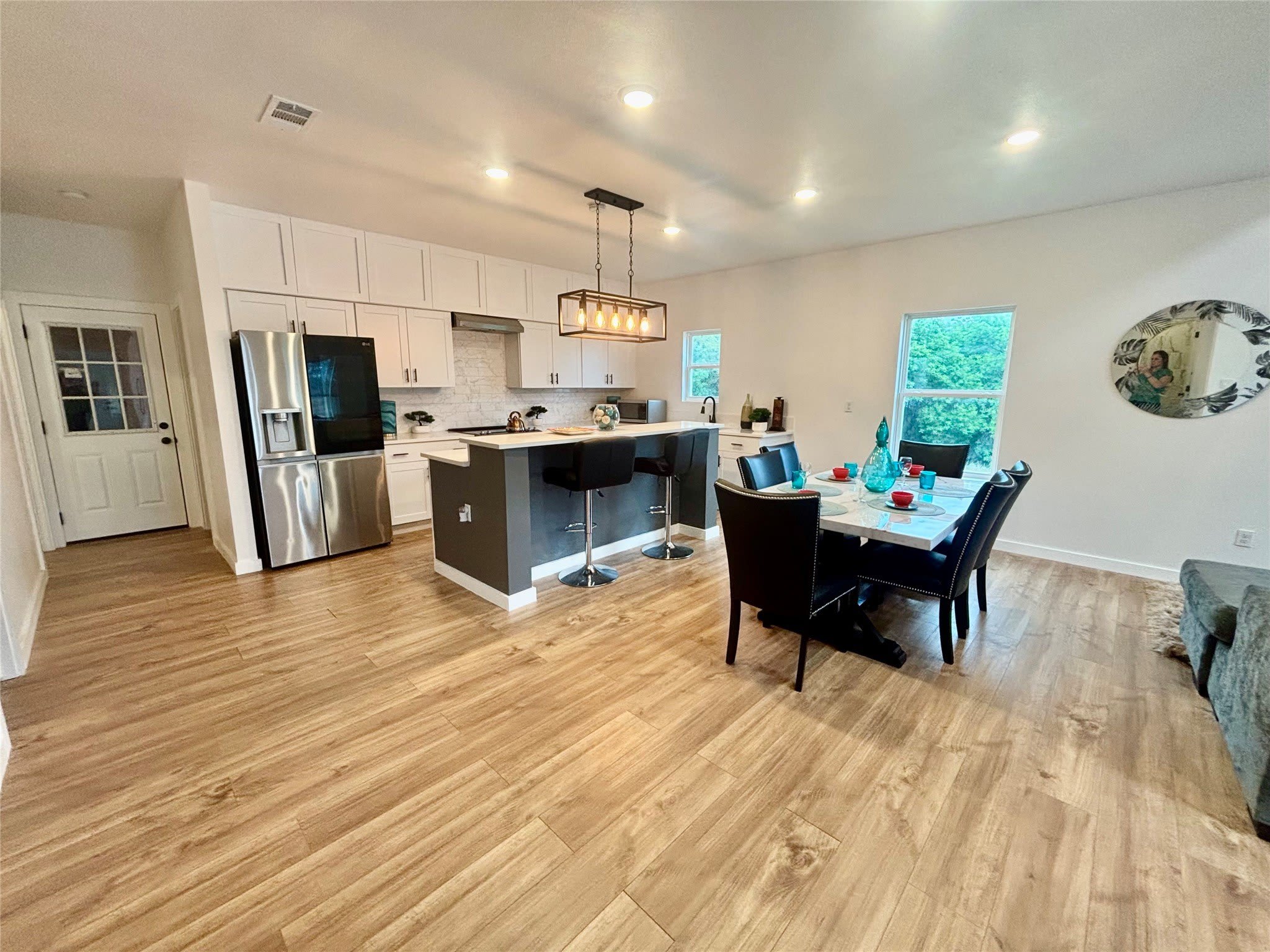 5114 Stoneridge Drive – photo 3