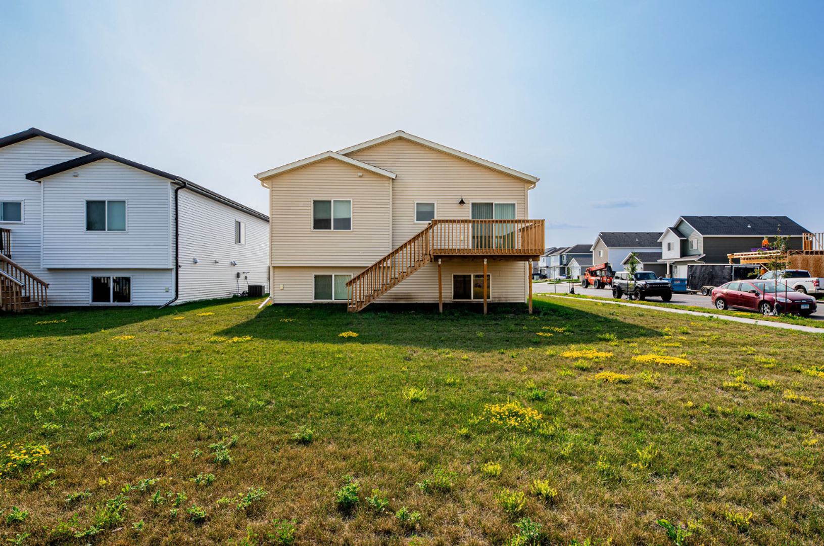 4 bedroom 2 bathroom house – photo 3