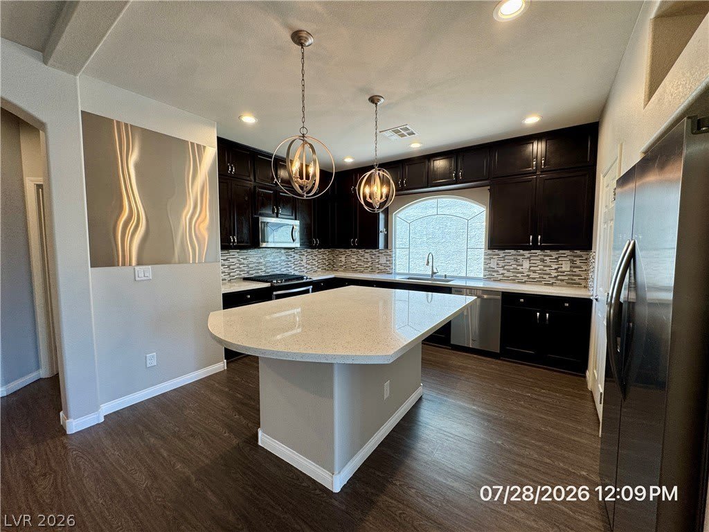 6049 Thistle Meadow Avenue – photo 4