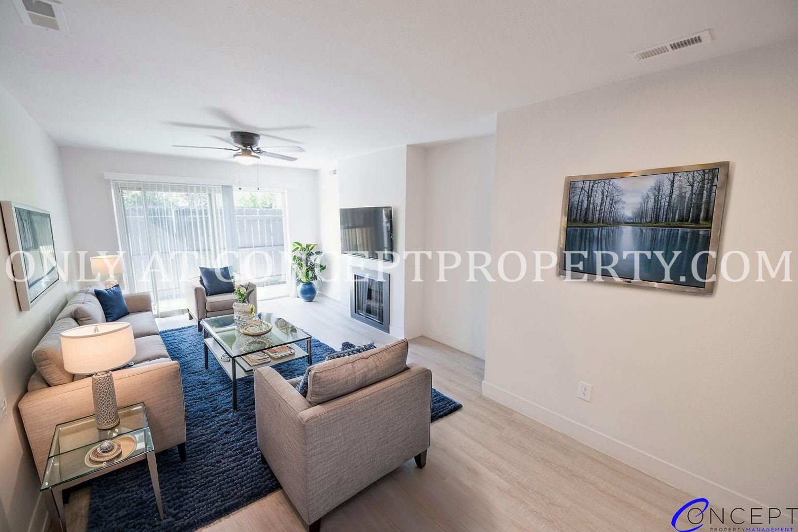 Join Avenue View, a Sophisticated Downtown Community! – photo 3