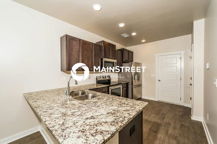 5726 Cheshire Cove Circle – photo 4