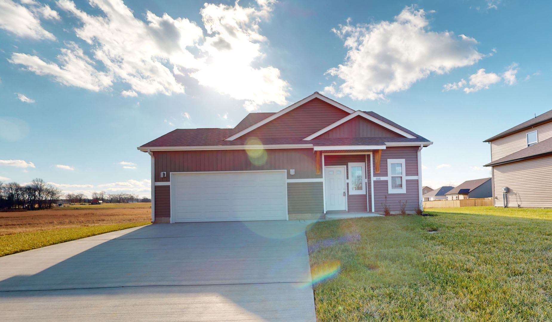 Modern Comfort, Great Location, and Pet-Friendly Living – photo 1